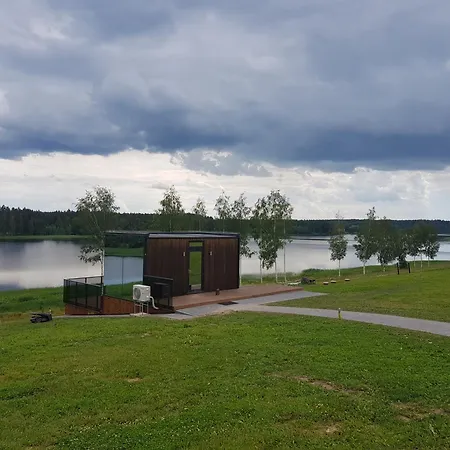 Suure Silgu Peegelmaja Apartment Joksi